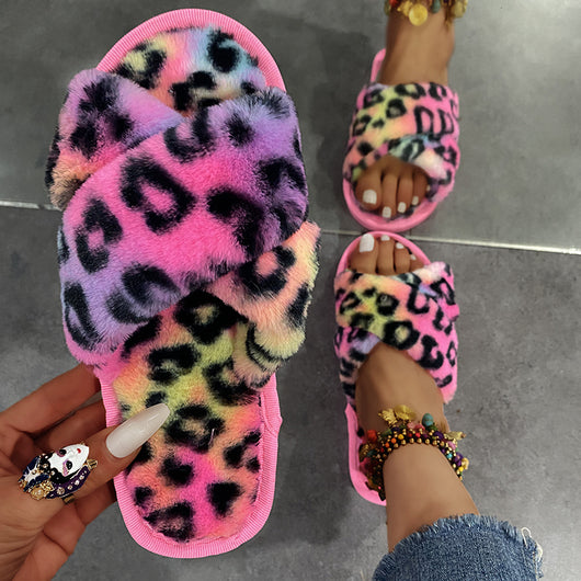 Pantuflas Peluche Leopardo para Casa - Cómodas y Acogedoras - Image 2