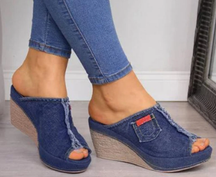 Sandalias Vaqueras de Verano con Tacón Medio - Diseño Clásico para Mujer - Image 4
