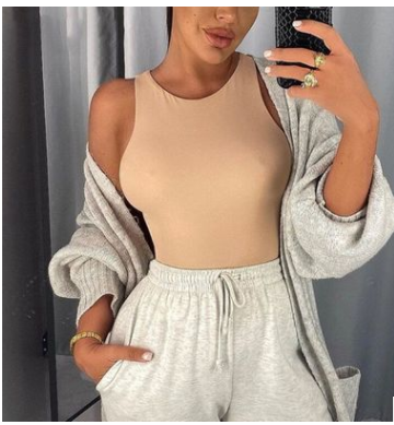 Colección de Ropa para Mujer - Image 4