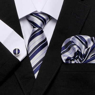 Traje Tres Piezas para Hombre Serie Flor de Anacardo con Corbata - Image 5