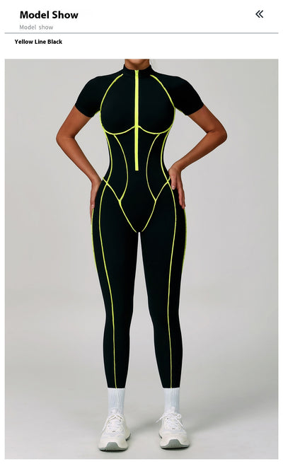 Jumpsuit Deportivo con Espalda Abierta y Detalles en Contraste - Image 24