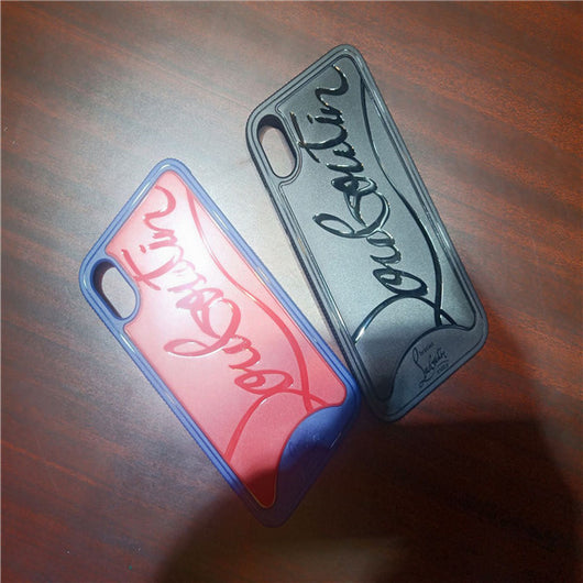 Funda de Celular con Remaches Rojo Elegante - Image 5