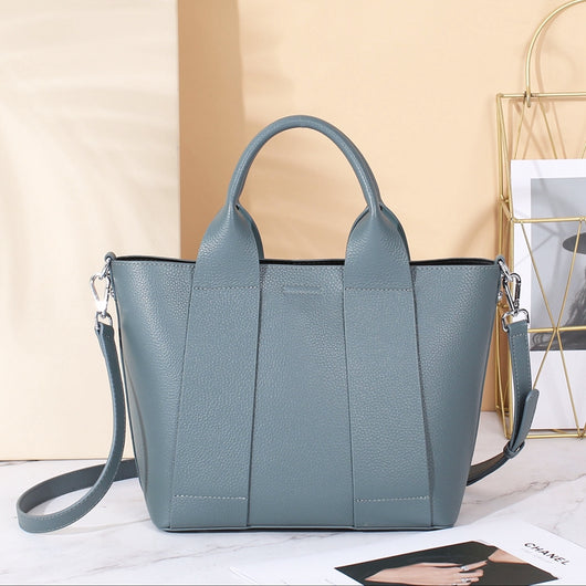 Bolso Tote de Cuero Genuino para Mujer - Diseño Minimalista y Funcional - Image 14