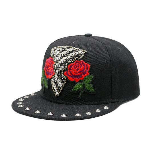 Gorra Harajuku Estilo Europeo Americano con Calavera y Remaches Cruzados - Image 23