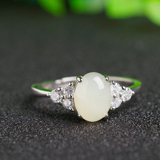Anillo Ajustable de Piedra de Luna y Jade en Plata 925
