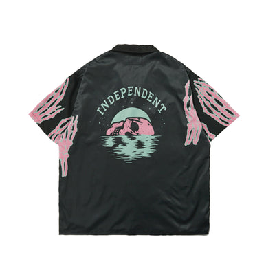 Camisa Suelta con Estampado Calavera y Mano Fantasmal - Image 12