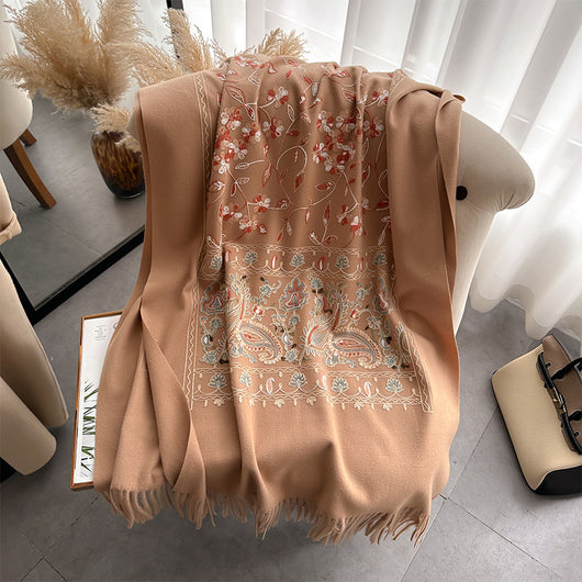 Chal Bordado Étnico para Mujer - Diseño Tradicional - Image 10