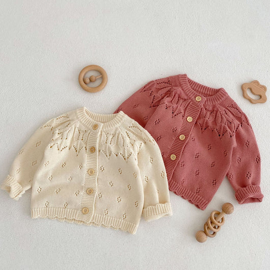 Chaqueta Tejida Calada para Niños - Diseño Versátil y Fresco - Image 3