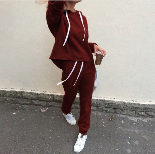 Conjunto Deportivo Mujer Sudadera Irregular con Capucha Dos Piezas - Image 6