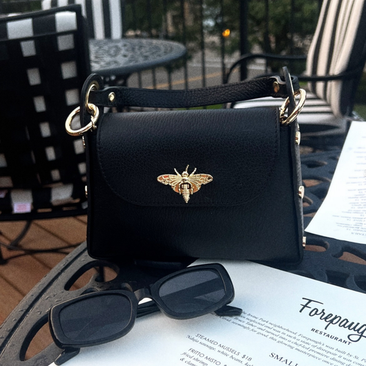 Cuore Italiano Bee Bag - The Piece of Italy Your Look Deserves