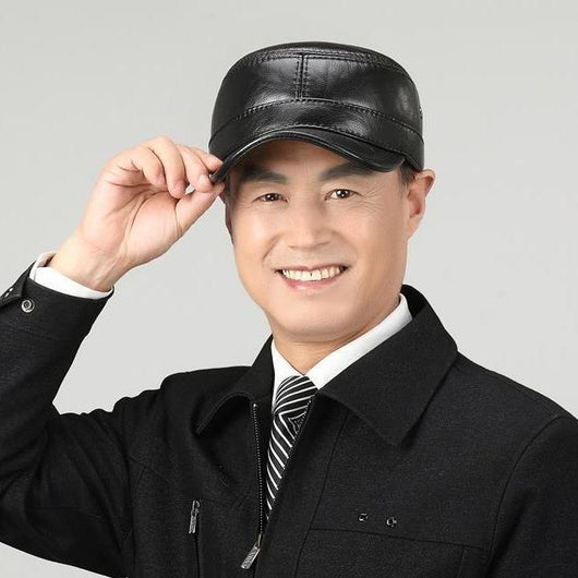 Gorro de Cuero para Hombre con Protección de Orejas y Visera Plana