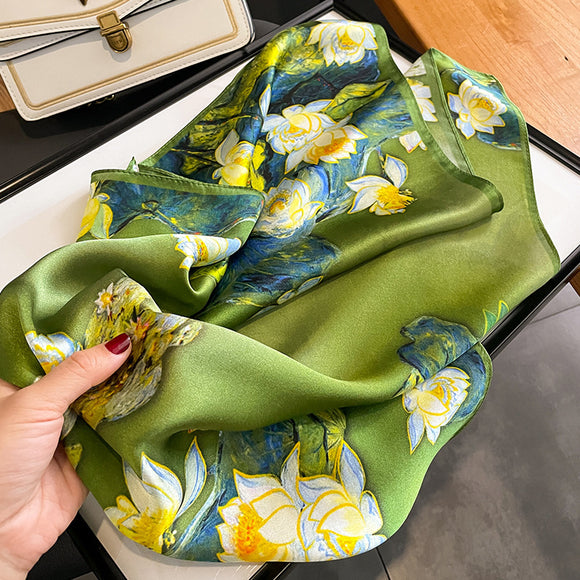 Pañuelo de Seda Versátil y Elegante