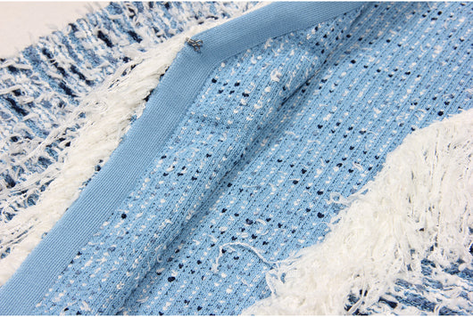 Abrigo Tweed Elegante con Cuello Vuelto y Detalle de Borla - Image 14