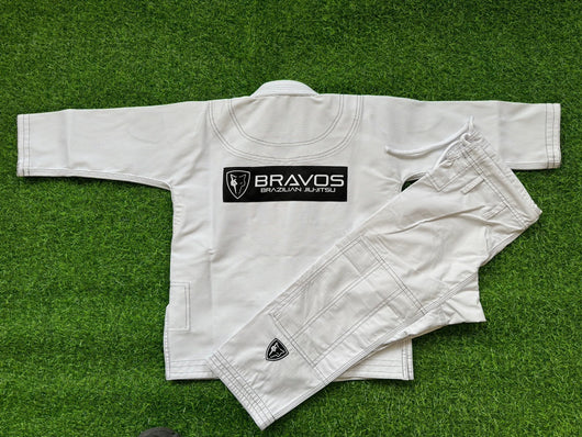 Uniforme de Jiu-Jitsu Brasileño para Competencia - Tela Profesional de Alto Rendimiento - Image 4
