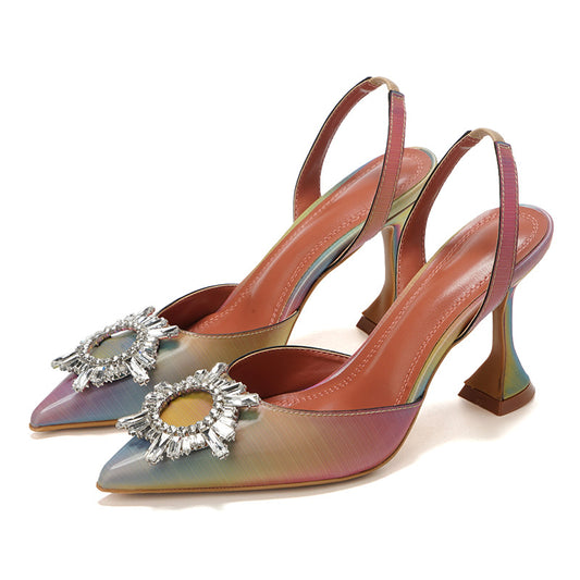 Tacones Degradado con Hebilla Dorada y Talón Tipo Copa de Vino