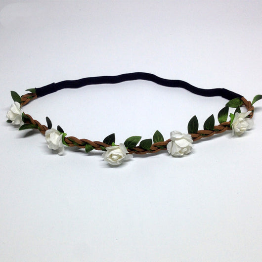 Corona de Flores Rosas Estilo Coreano para Novia - Image 14