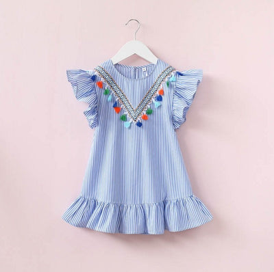 Vestido con Volantes y Rayas Verticales Fruncidas - Image 7