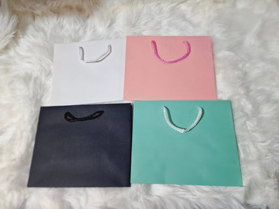 Bolsa de Regalo Navideña en Cuero Genuino con Asa - Image 16