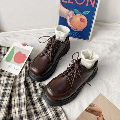Zapatos Retro Británicos con Tacón Grueso y Puntera Redonda - Image 6