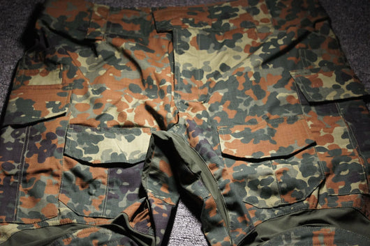 Traje Táctico Portátil Camuflaje Profesional - Image 44