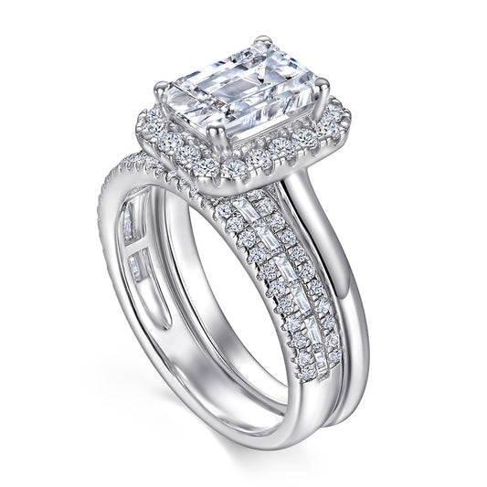 Anillo de Plata Esterlina para Mujer con Zirconia Cúbica Diseño Escalera - Image 2