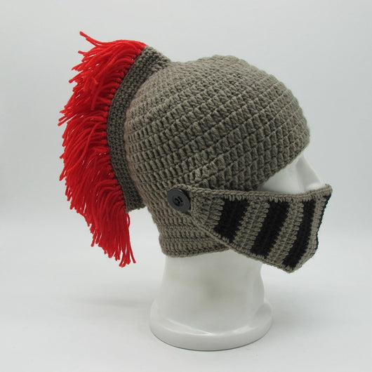 Sombrero Guerrero Tejido a Mano - Diseño Casco Caballero Divertido - Image 5