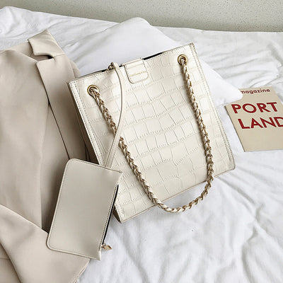 Bolsa Tote Chain Versátil - Image 13