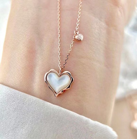 Conjunto de Cadena Collar Amor en Oro