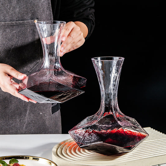 Decantador de Vino con Patrón Nórdico en Cristal Diamantado