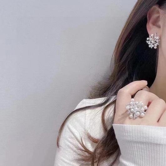 Conjunto de Aretes de Perla y Anillo Copo de Nieve