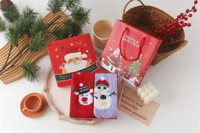 Calcetines Navideños Infantiles de Terciopelo Coral sin Pelusas con Diseño de Reno - Image 5