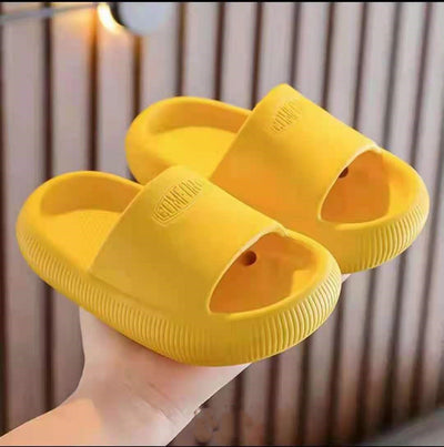 Pantuflas Infantiles Antideslizantes y Resistentes al Desgaste - Image 11