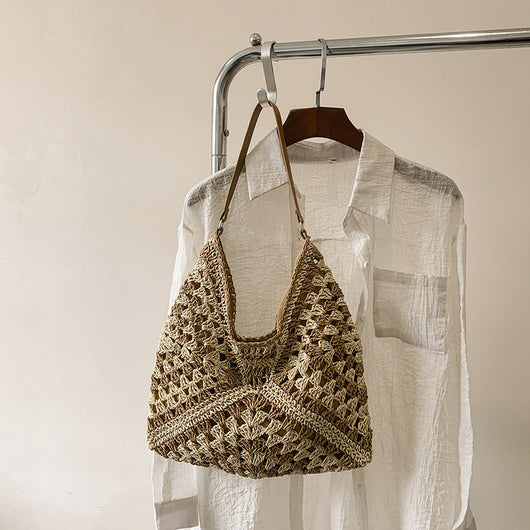 Bolso Tejido de Paja Artesanal con Contraste de Colores - Image 10