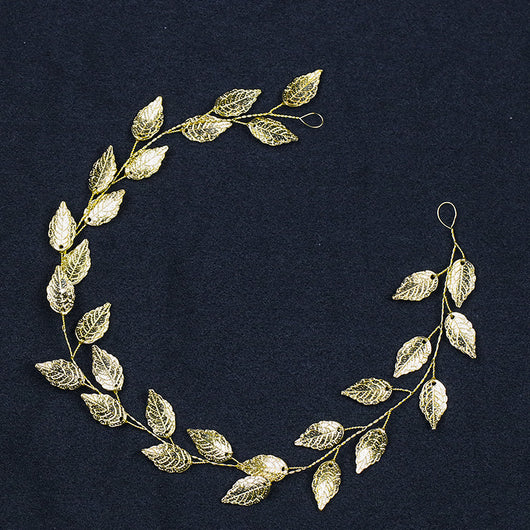 Diadema Elegante con Detalles de Oro y Plata - Image 11