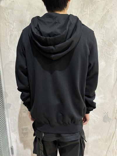 Sudadera Negra con Capucha y Cierre para Hombre - Image 7