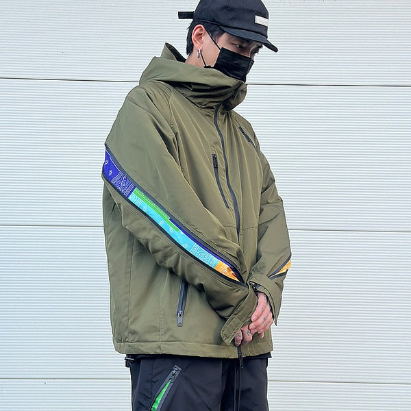 Abrigo de Algodón con Cierre Impermeable y Detalles Florales para Hombre y Mujer