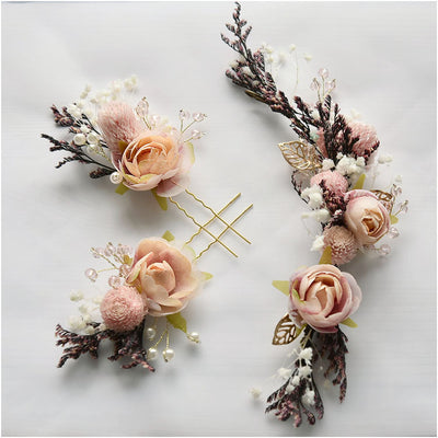 Tocado Nupcial de Tres Piezas con Flores Secas y Rosas - Image 10