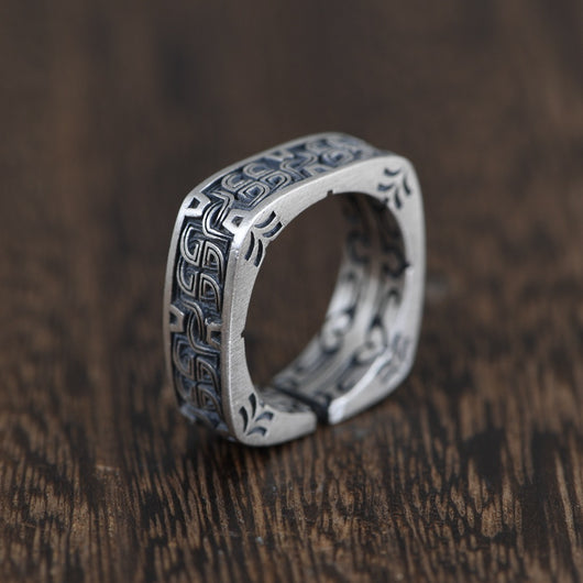 Anillo Cuadrado de Plata Tailandesa con Patrón Tótem Vintage para Mujer - Image 7