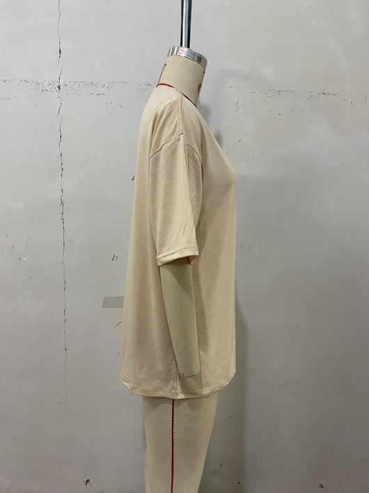 Camiseta Suelta de Largo Medio en Color Liso para Mujer - Image 15