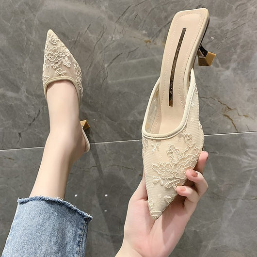 Sandalias y Pantuflas Tipo Baotou de Punta Cerrada para Mujer