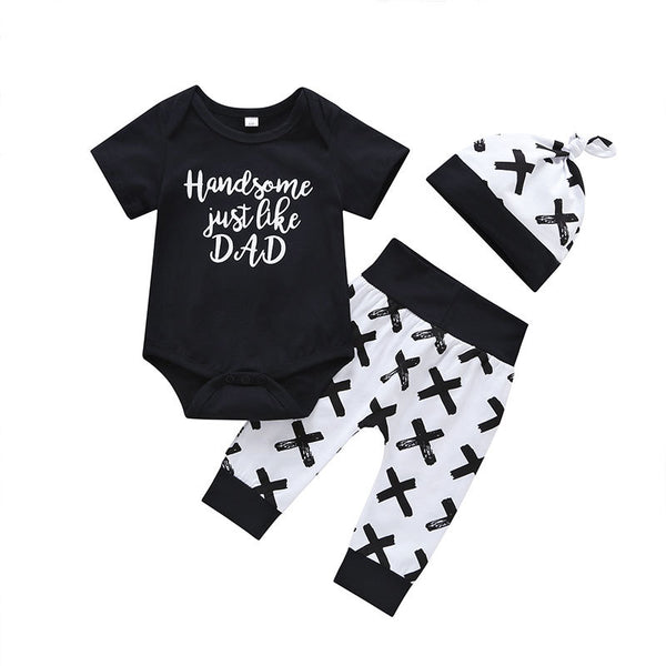 Conjunto de Tres Piezas con Romper de Manga Larga