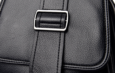 Mochila Casual de Cuero Suave con Cinturón Decorativo - Image 20