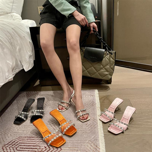 Sandalias Tacón Alto con Tiras Brillantes y Diseño Translúcido