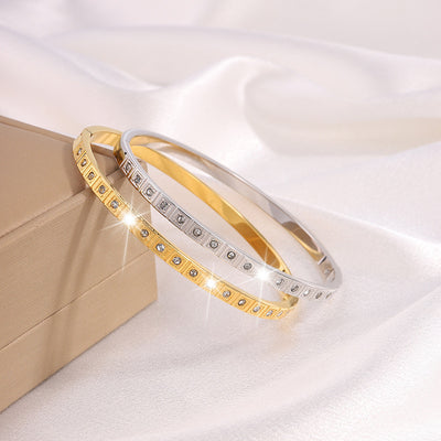 Pulsera de Diamantes Cuadrados en Acero Inoxidable Europeo y Americano - Image 12