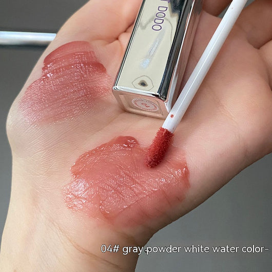 Labial Líquido Espejo Corazón de Flores - Tubo Plateado con Hidratación Intensiva - Image 3
