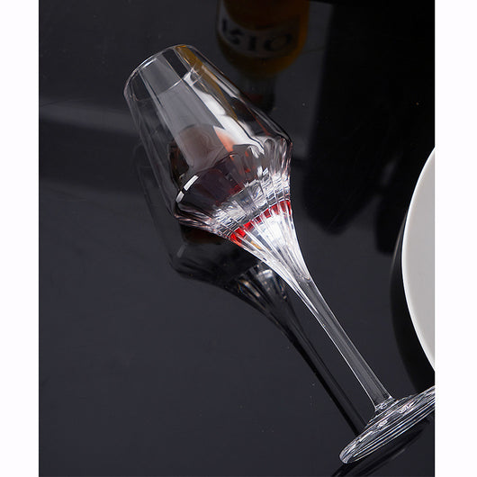 Estuche de Vino Remy Martin con Copa de Cristal Rojo - Image 3
