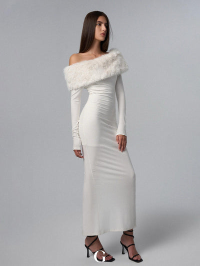 Vestido Tejido Ajustado de Manga Larga con Hombros Descubiertos - Image 13