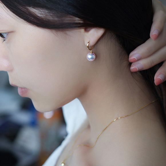 Aretes de Perla de Agua Dulce en Oro 18K AU750