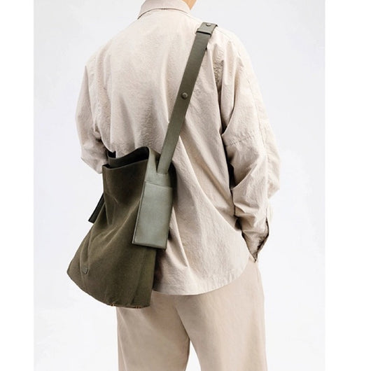 Bolso Tote de Gamuza con Correa Cruzada y Asas para Hombro - Image 5