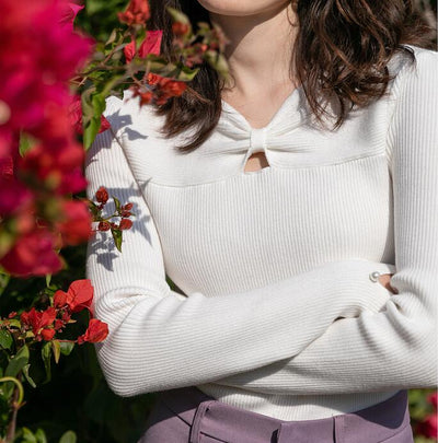 Suéter Ajustado Cuello V para Mujer - Tejido Elegante - Image 3